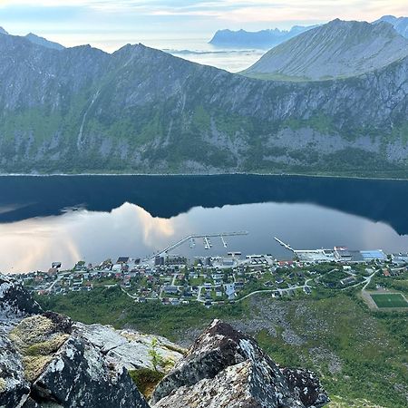 Kaikanten Gryllefjord Екстериор снимка